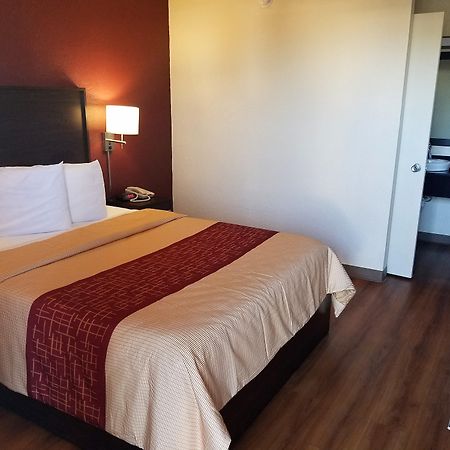 Red Roof Inn San Antonio Northeast - Rittiman Rd מראה חיצוני תמונה