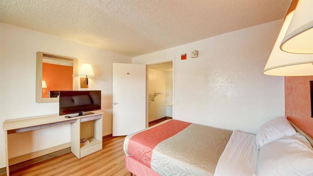 Red Roof Inn San Antonio Northeast - Rittiman Rd מראה חיצוני תמונה