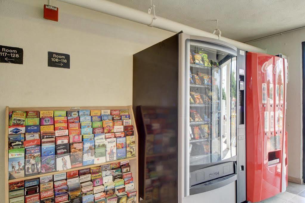 Red Roof Inn San Antonio Northeast - Rittiman Rd מראה חיצוני תמונה