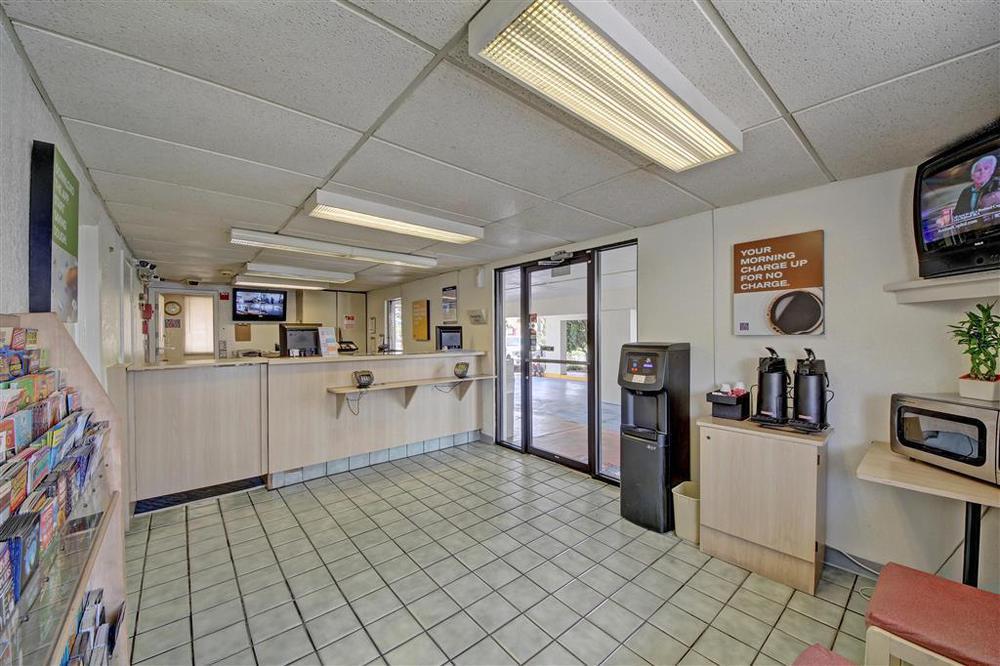Red Roof Inn San Antonio Northeast - Rittiman Rd מראה פנימי תמונה